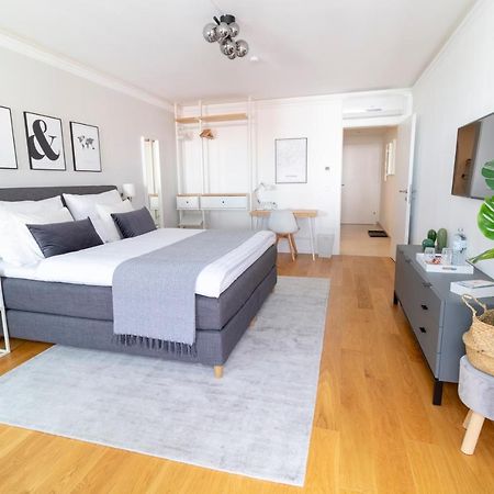Boutique Sky City Apt. With Balcony / Top Spot Wien Exterior foto