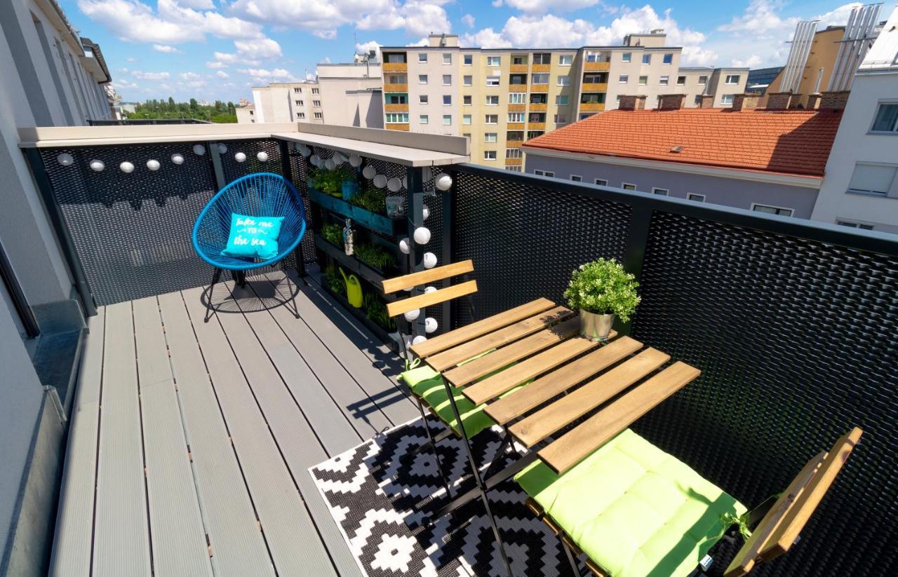 Boutique Sky City Apt. With Balcony / Top Spot Wien Exterior foto